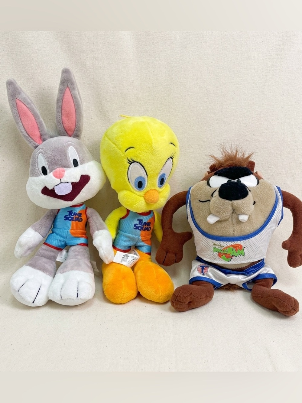 Space Jam Looney Tunes Plush Bundle Vintage Taz Bugs Bunny Tweety Bird Toy Lot